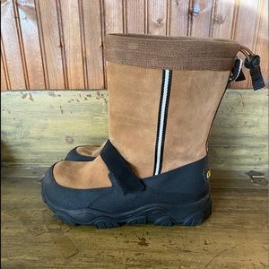 Cabelas boots size 8